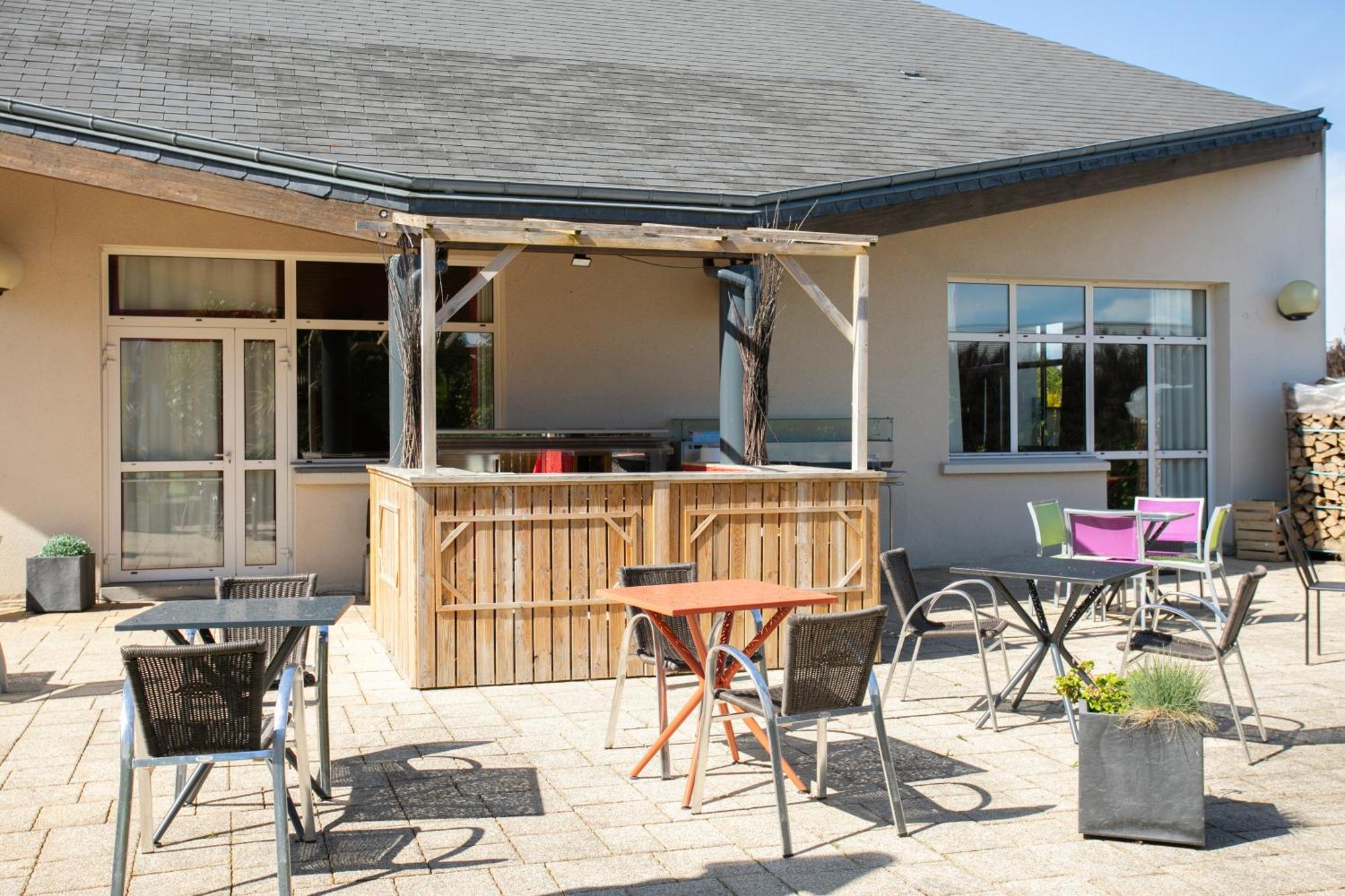 Logis, Hotel Au Chene Vert Plerin Ngoại thất bức ảnh