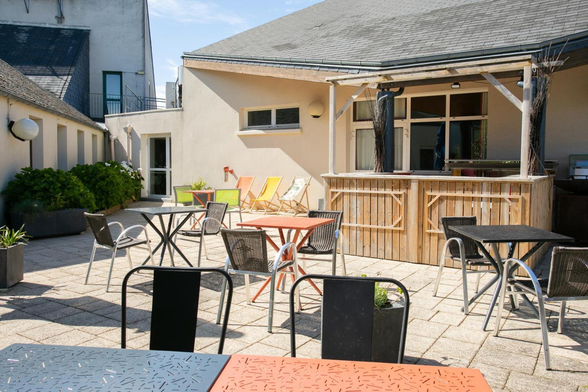 Logis, Hotel Au Chene Vert Plerin Ngoại thất bức ảnh
